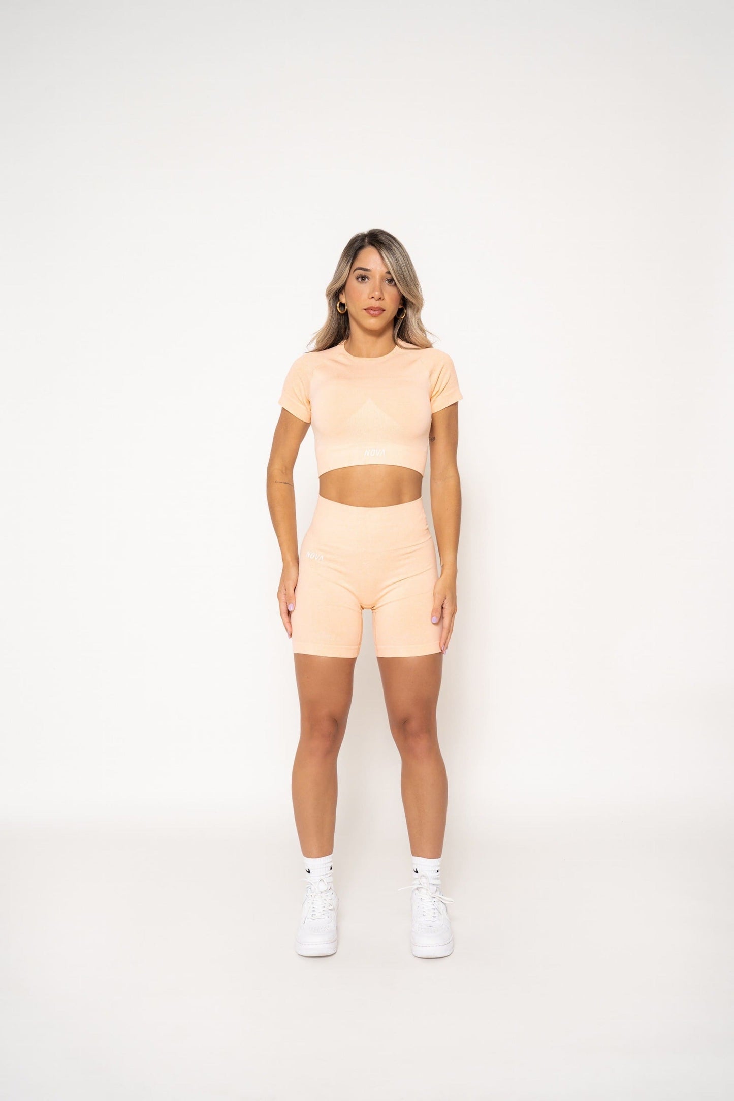 MIA ORANGE HIGH-WAISTED SHORTS